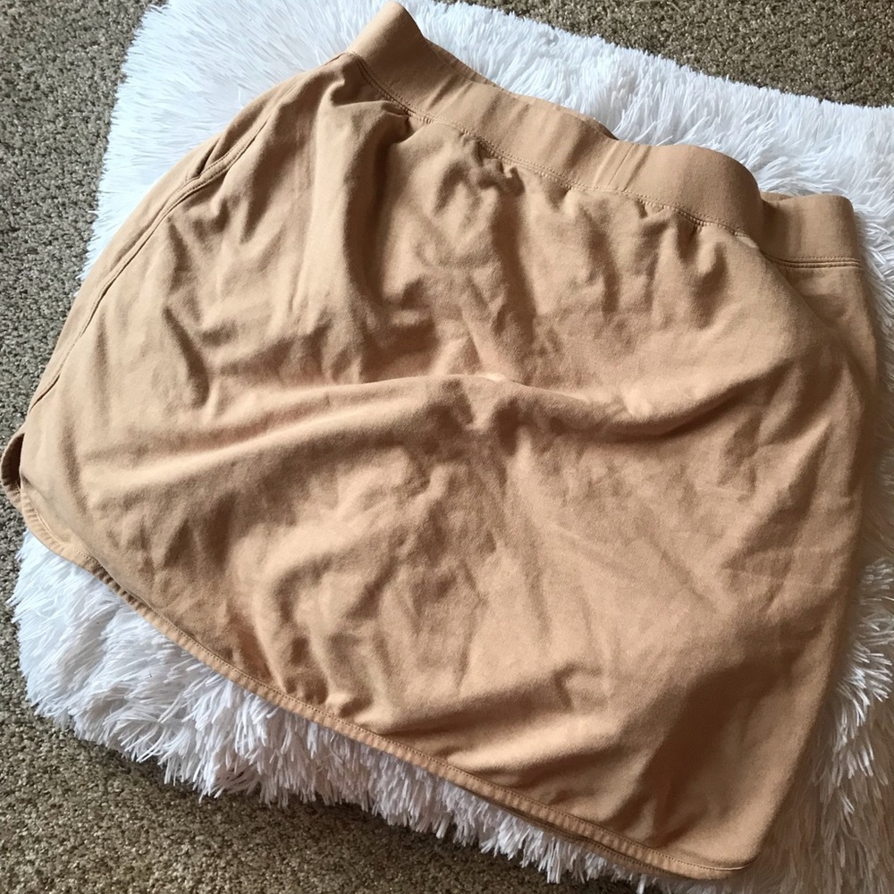 Mustard skort